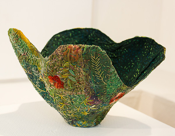 Dancing on the meadow / Dansa på ängen