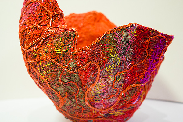 Little Rd Rooster / Lilla röda tuppen detail / detalj